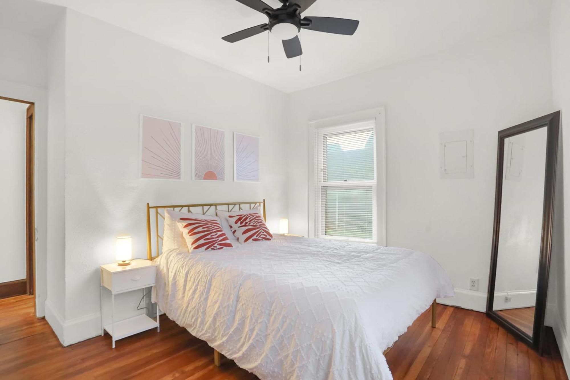 Comfy Apartment In Indianapolis Luaran gambar