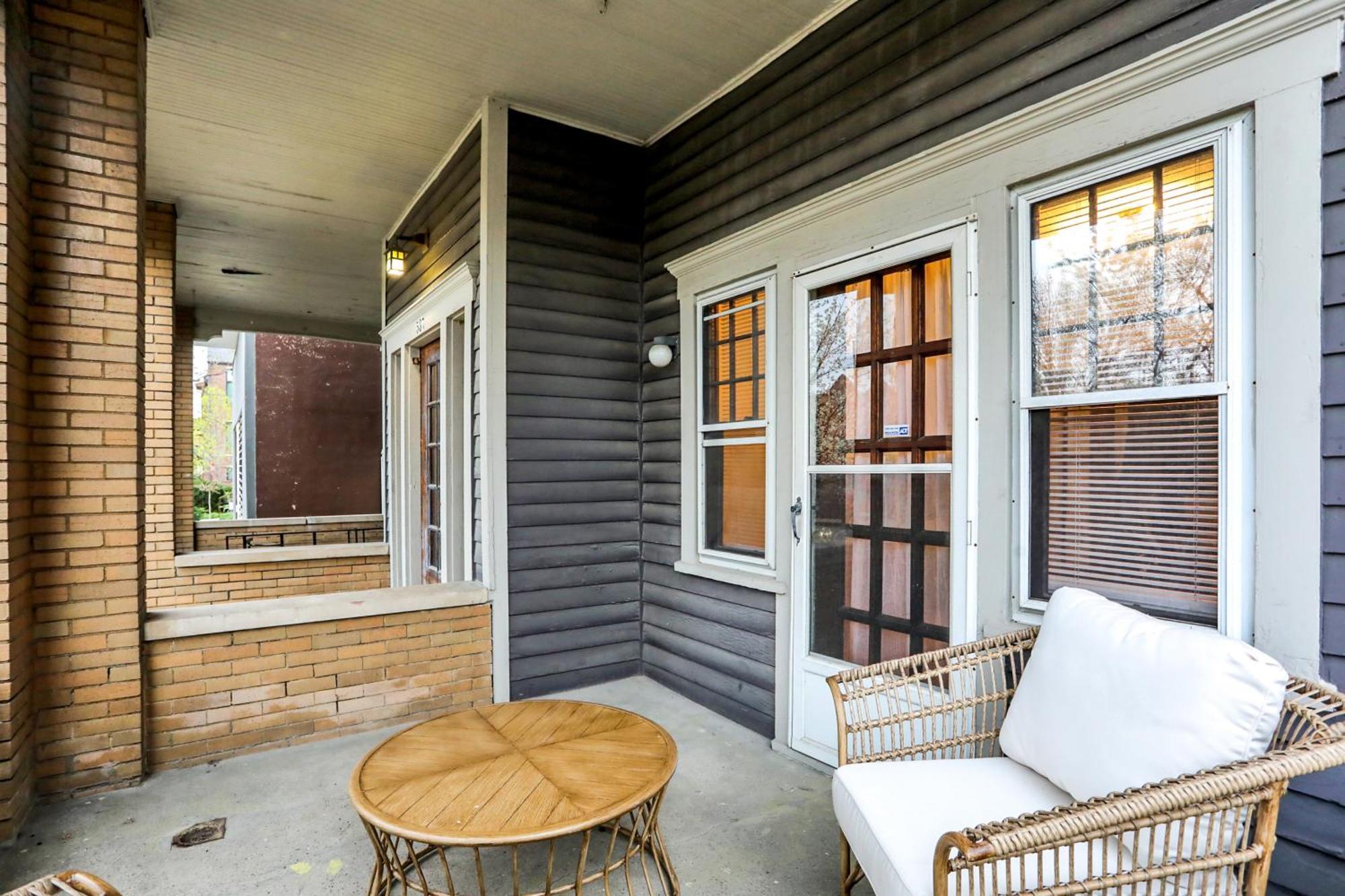 Comfy Apartment In Indianapolis Luaran gambar